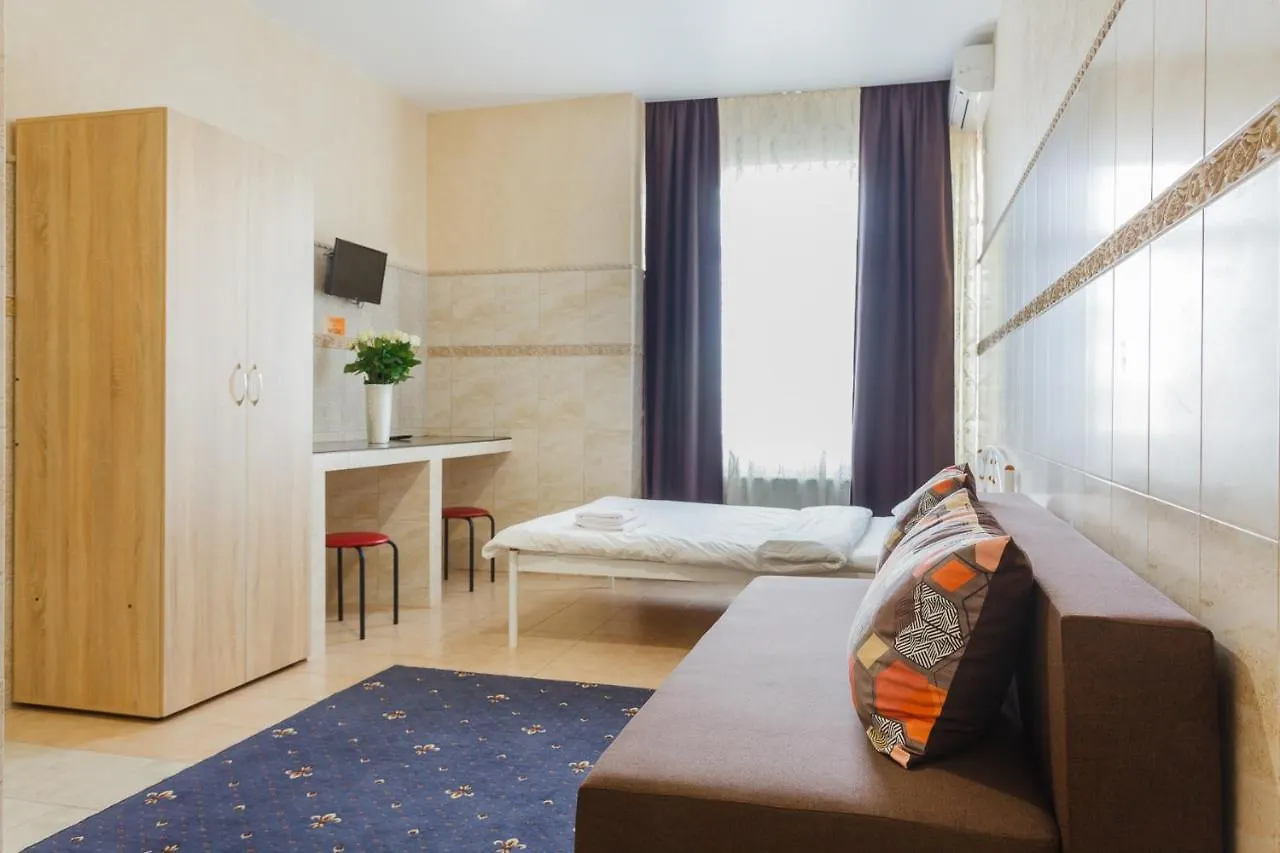 Pechersk House Kijów 3*,